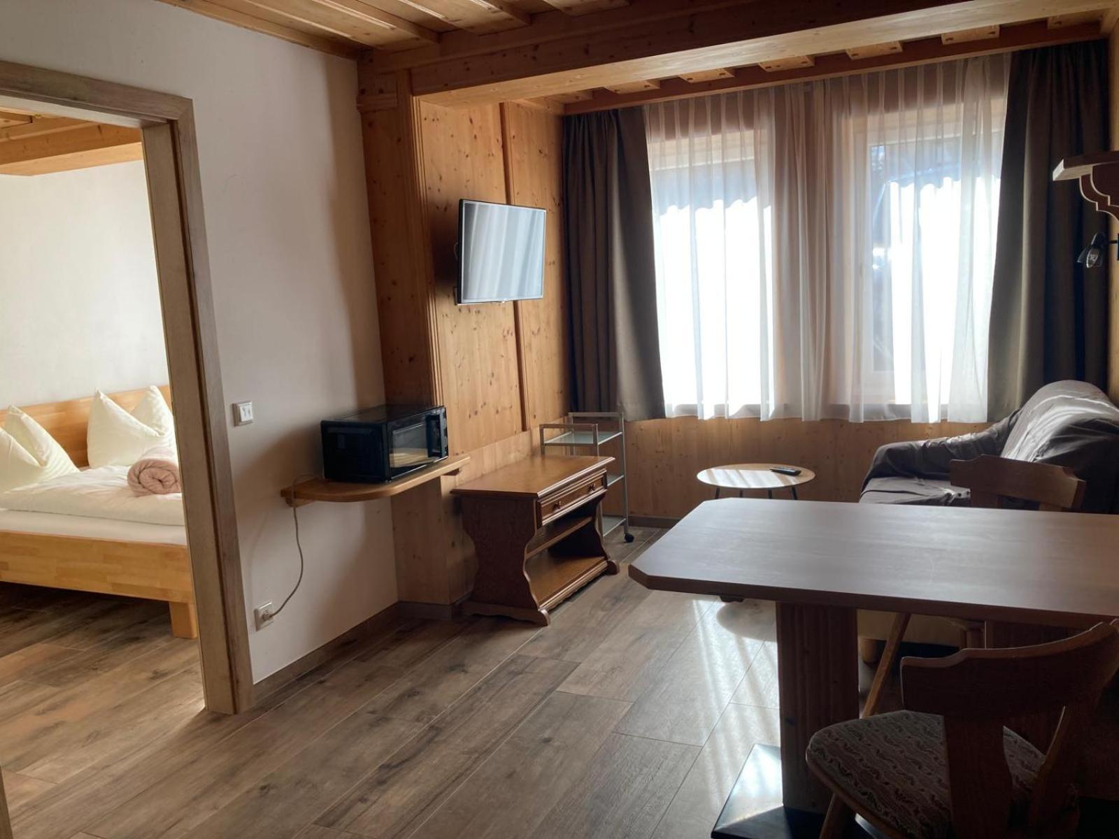 Appartment Laerchenalm ザンクト・マルティン・アム・テンネンゲビルゲ エクステリア 写真